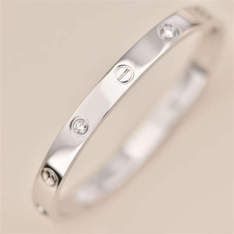 19 750 cartier crd 094835 price|cartier love bangle size chart.